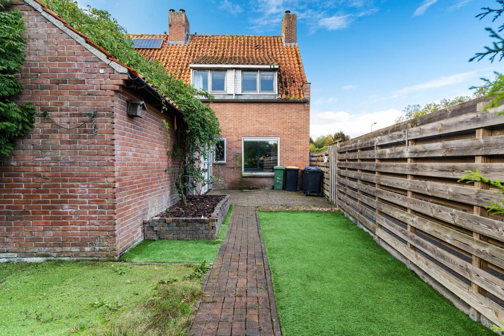 Finsestraat 28